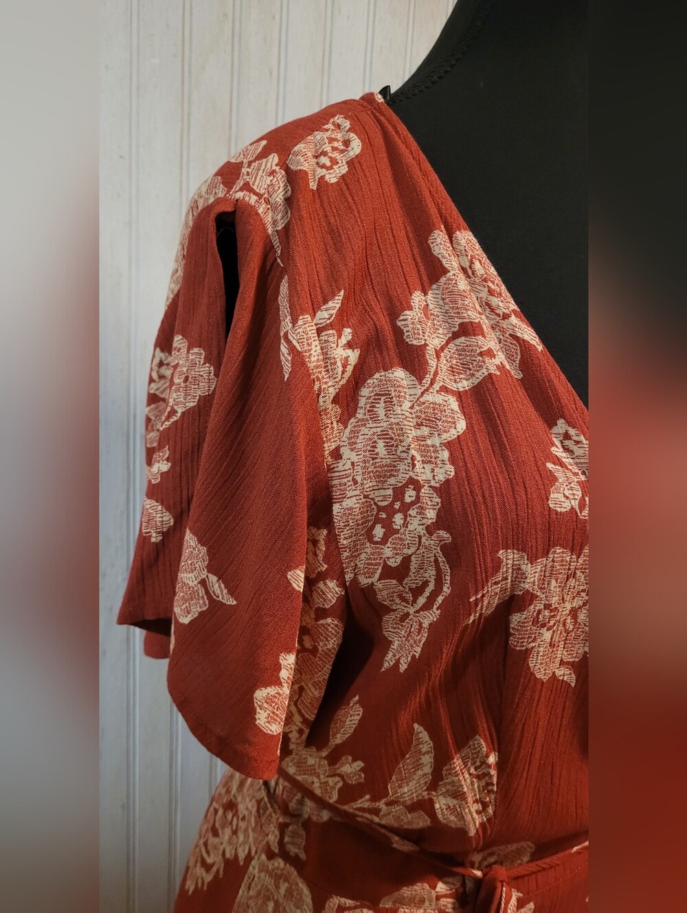 NWT Lulus Heart of Marigold Rust Red Floral Print Wrap Maxi Dress Size Medium - Picture 5 of 14